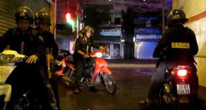 Clip: Giang hồ mang súng đòi nợ gặp cơ động đặc nhiệm