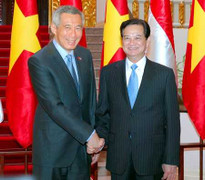 Thủ tướng Lý Hiển Long thăm Việt Nam lần thứ hai
