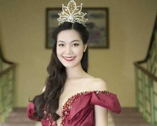 Lùm xùm Hoa hậu Thùy Dung bỏ show 'trai đẹp' Omar