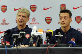 Tâm điểm Ngoại hạng: Ozil có là Bale mới?