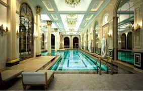 Cuộc chơi tốn kém của Tân Hoàng Minh