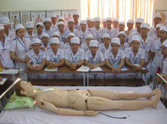 Y tế 'kiện' Giáo dục vì... chất lượng nhân lực kém