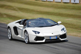 Trung Quốc: Chế Huyndai thành Lamborghini bán giá sốc