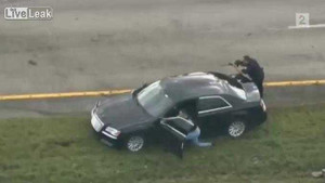 Sát nhân lì lợm rượt đuổi, đấu súng với cảnh sát