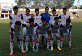 Phóng viên nước ngoài ngỡ ngàng với U19 Việt Nam