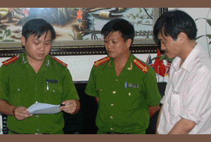 Đà Nẵng: Bắt giam một trưởng phòng tài chính