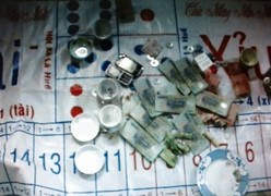 Triệt phá sòng bạc lớn của dân anh chị có 'số má'