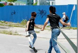 Clip: Hỗn chiến giữa Sài Gòn, một người bị đâm chết