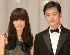 Vương Phi định cư ở Hong Kong, tránh mặt chồng cũ