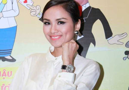 Hoa hậu Diễm Hương khoe đồng hồ nạm kim cương giá 5 tỷ