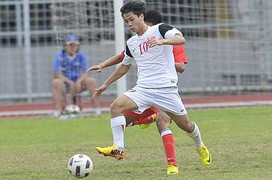 Clip: U19 Việt Nam đè bẹp U19 Hong Kong