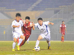 U19 Việt Nam phải bịt tai lại mà chơi bóng