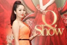 Lệ Quyên kỷ niệm 15 năm ca hát với 'Năm chàng ngự lâm'