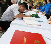 Lưu bút xúc động trong sổ tang Đại tướng Võ Nguyên Giáp