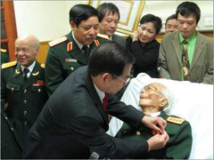 Xem lại hình ảnh xúc động mừng thọ Đại tướng 100 tuổi