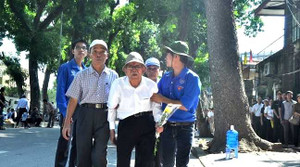 Ấm áp tình người trong lễ tang Đại tướng Võ Nguyên Giáp