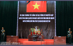 Người Đà Nẵng để tang Đại tướng Võ Nguyên Giáp