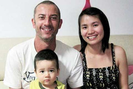 Bầu Đức 'trói chặt' HLV trưởng U19 Việt Nam