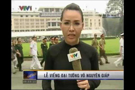 TP.HCM: Lễ viếng xúc động khiến MC truyền hình nghẹn ngào