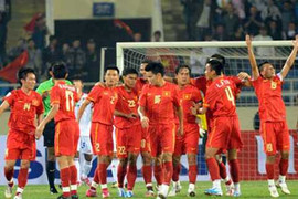 Tuyển Việt Nam thắng lớn báo công Đại tướng Võ Nguyên Giáp