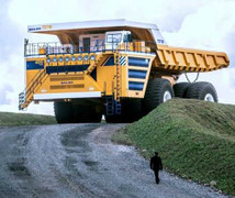 Xem xe tải đầu 'mập' lớn nhất thế giới