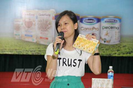 Vinamilk chăm sóc sức khỏe toàn diện cho người cao tuổi