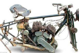 Siêu mô tô 'đồng nát' giá nửa tỷ đồng