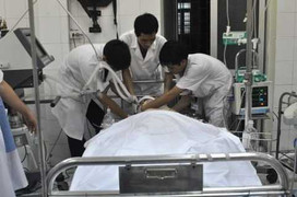 Nổ pháo hoa ở Phú Thọ: Nhiều người đang nguy kịch