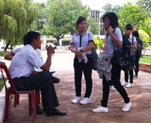 Đưa ra quy định lạ đời, hiệu trưởng bị kỷ luật