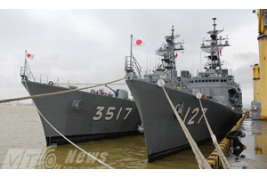 Tàu lực lượng Phòng vệ Nhật Bản thăm hữu nghị Đà Nẵng