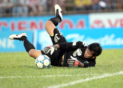 Nóng 24h: Cầu thủ U21 'xé rào bay đêm' hết án kỷ luật