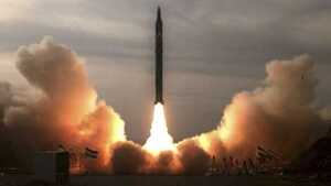 Đưa hàng viện trợ đến vùng thiên tai bằng... tên lửa đạn đạo