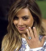 Cô Kim được cầu hôn bằng chiếc nhẫn giá hơn 20 tỷ đồng