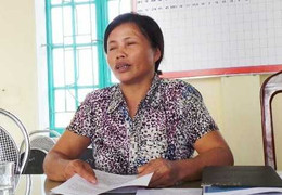 Hiệu trưởng 'vẽ' nhiều khoản thu lạ đời