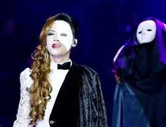 Học trò Mr.Đàm gây 'sốc' ở Giọng hát Việt