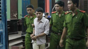 Thiếu nữ bị kẻ cuồng dâm làm nhục suốt 4 ngày đêm