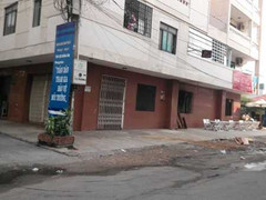 Đến thăm bạn, người phụ nữ bất ngờ nhảy lầu 7 tự tử