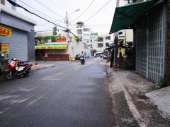 Va chạm giao thông, chém người nhập viện