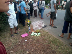 Ông xót lòng nhìn cháu nội 7 tuổi bị xe tải cán chết