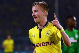 Chuyền kiểu mắt mọc đằng sau, Ronaldo nước Đức gây sốt