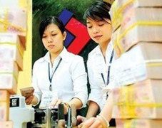 Thời bết bát, đại gia hơn nhau tài khất nợ