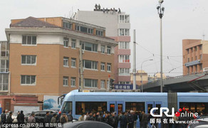 Bị quỵt lương, công nhân Trung Quốc nhảy lầu tự sát