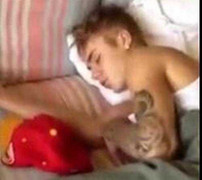 Clip gái gọi làm xấu mặt Justin Bieber nổi bật nhất tuần