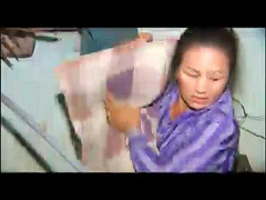 Video: Dân ven biển hối hả chạy bão trong đêm