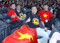 Công Vinh tiếp tục gây 'bão' ở Nhật Bản