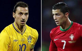 Xem Ronaldo so tài kỹ thuật siêu đẳng với Ibra