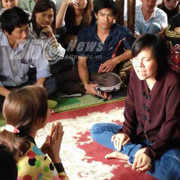 Sự thật sốc về ‘nhà ngoại cảm’ đánh người, chửi tục bừa bãi