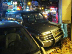 Tai nạn liên hoàn, hai phụ nữ nhập viện