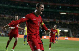 Ronaldo tỏa sáng giúp Bồ Đào Nha hạ Thụy Điển