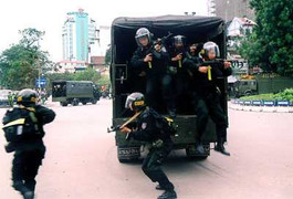 Xem đặc nhiệm Việt Nam bắt khủng bố, cứu con tin